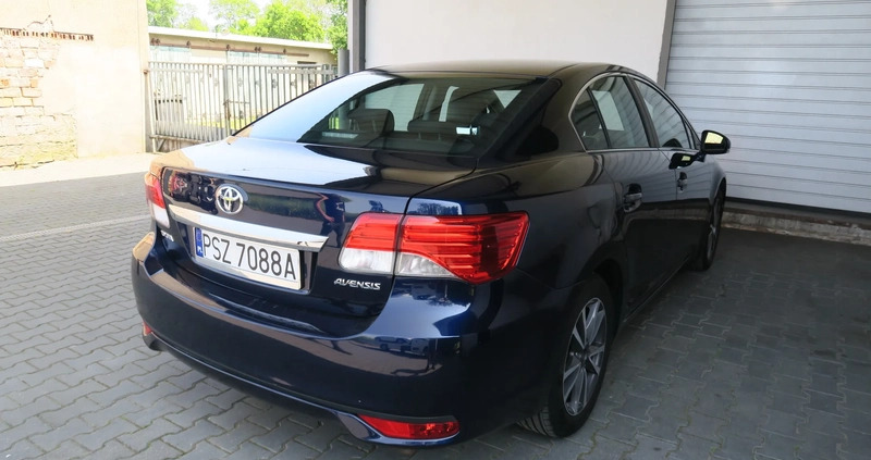 Toyota Avensis cena 36700 przebieg: 153000, rok produkcji 2012 z Skierniewice małe 301
